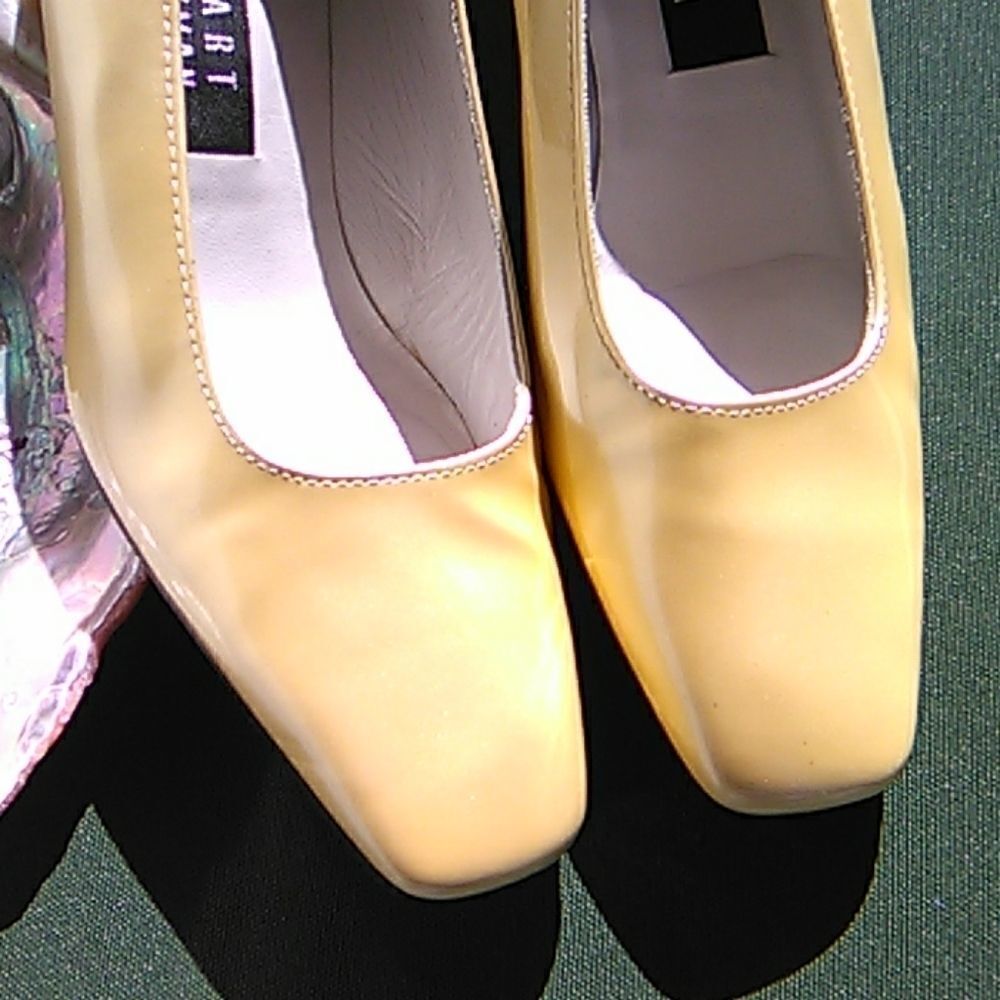 Stuart Weitzman Heels - Picture 6 of 6